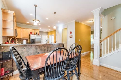 1758 Marietta Rd, Atlanta GA  30318-2735 exterior