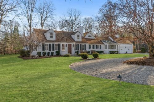 240 Newtown Tpke, Wilton, CT 06897-4715