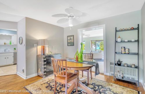 400 Parkview Ave, Tinton Falls NJ 07712-4732 exterior