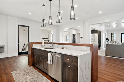 864 Jackson Ln, Alpine UT 84004-2007 exterior