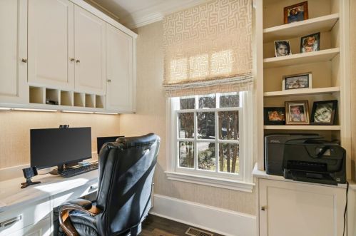 414 Brentwood Dr, Atlanta GA  30305-3205 exterior
