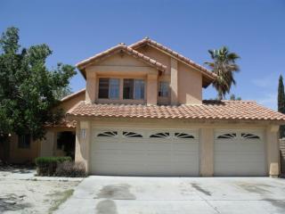 5711 Charlotte Pl, Palmdale, CA 93552-3918