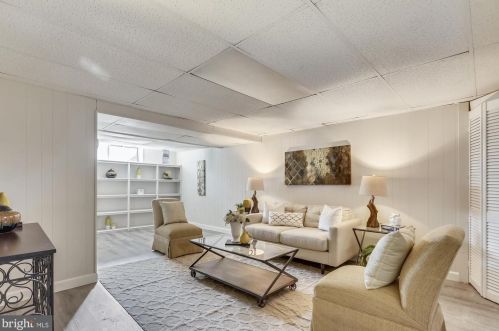 405 Lexington Dr, Silver Spring MD 20901-2643 exterior