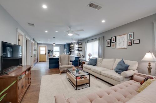 1618 6th Ave, Fort Worth TX  76104-4331 exterior