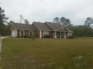120 Jw Williams Ct, Jesup, GA 31545-8072