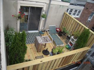 1020 Waverly St, Philadelphia PA  19147-1234 exterior