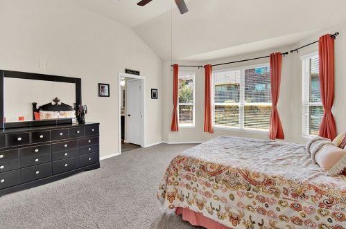 2710 Lisbon Meadows Dr, Conroe TX  77304-4564 exterior