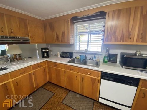 1964 Crawfords Ferry Rd, Hartwell, GA 30643-2793