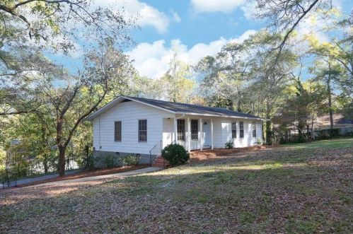 639 Cliff St, Carrollton, GA 30117-2207