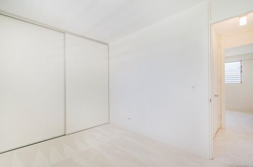 711 Alder St, Honolulu HI  96814-2269 exterior