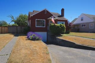 4822 8th St, Tacoma, WA 98406-3012