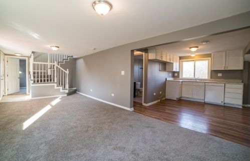 15743 Troy Ave, Dixmoor, IL