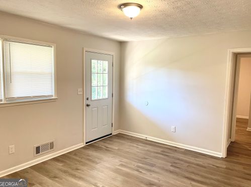 291 Rogers St, Mcdonough GA  30253-3519 exterior