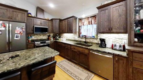 845 Blueberry River Dr, Midway, MN 56464-2712
