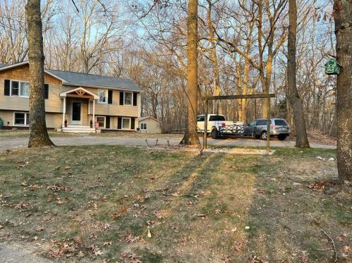 143 Alton Bradford Rd, Westerly RI  02808-1751 exterior