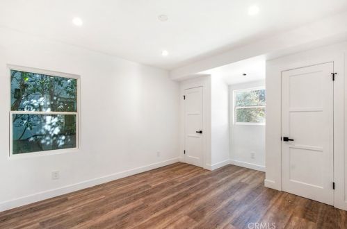 5510 Burnet Ave, Van Nuys CA  91411-3508 exterior