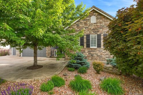 6461 Versailles Ct, Denver, CO 80016-5202