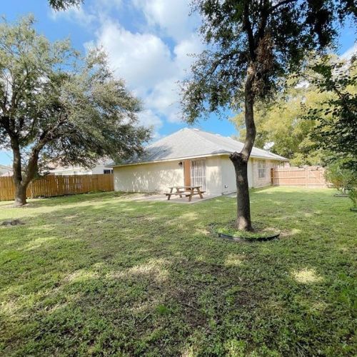 9501 Dalewood Dr, Austin TX  78729-3663 exterior