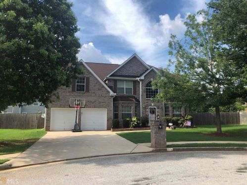 108 Kentwood Springs Dr, Hampton, GA 30228-5965