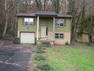 1714 Central Ave, Elizabethton, TN 37643-4814