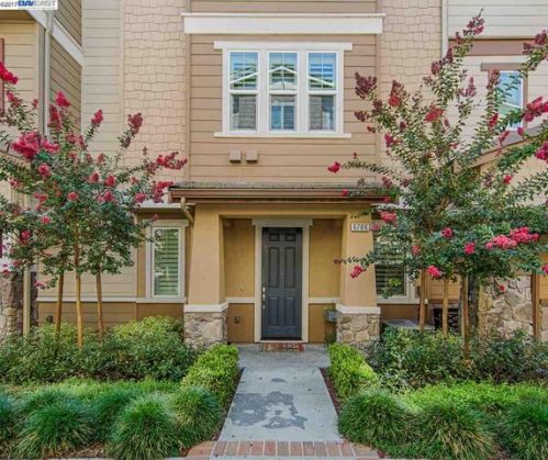 6706 Mariposa Ln, Pleasanton, CA 94568-4231