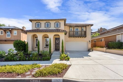 3512 Rock Ridge Rd, Carlsbad, CA 92010-7081