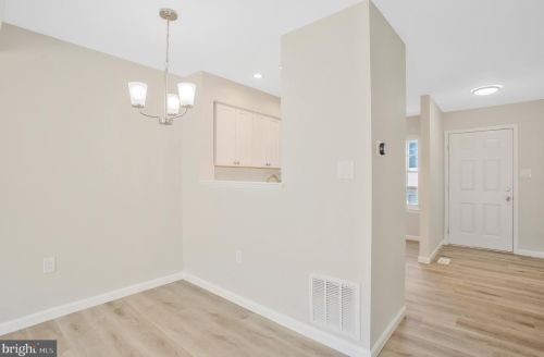 13761 Avonshire Dr, Silver Spring MD 20904-6707 exterior