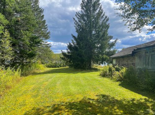 133 Sinclair Rd, Cross Lake Township, ME 04779-4006