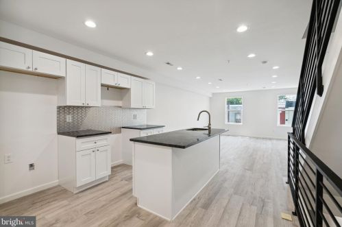 2543 11 St, Philadelphia PA  19133-1413 exterior