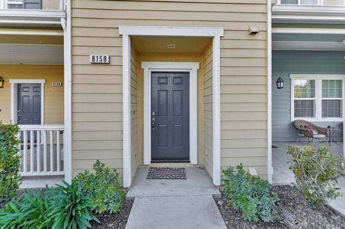 8158 Parkside St, Chino, CA 91708-9313