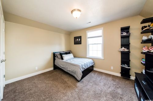 456 Cottage Ct, Providence UT 84332-4700 exterior