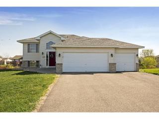 1759 Coney Ln, Minnetrista, MN 55387