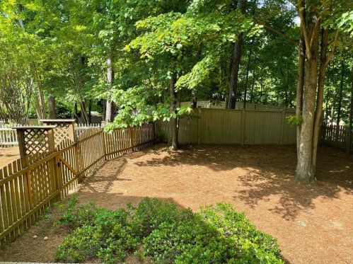 110 High Point Walk, Atlanta GA  30342-2480 exterior