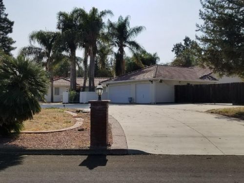 27391 Walnut Ct, Tracy, CA 95304-8210