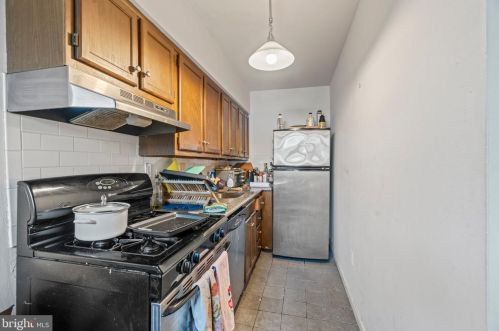 716 10th St, Philadelphia PA 19148-5006 exterior