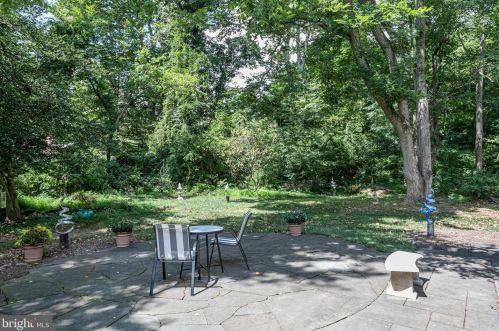 22 Constitution Hl, Princeton NJ  08540-6748 exterior
