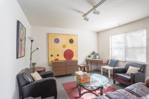 1123 Mcmillan St, Atlanta GA  30318-5414 exterior