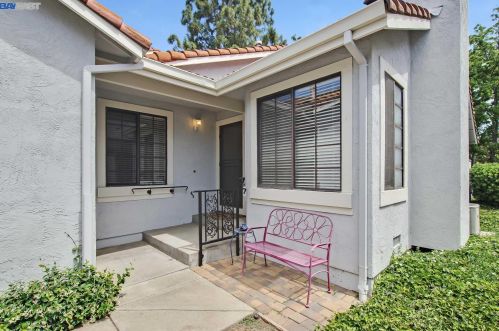 356 Marie Cmn, Livermore, CA 94550-7230