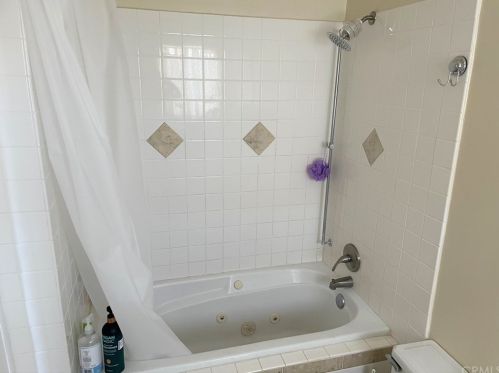 219 Sunkist St, Anaheim CA  92806-3639 exterior