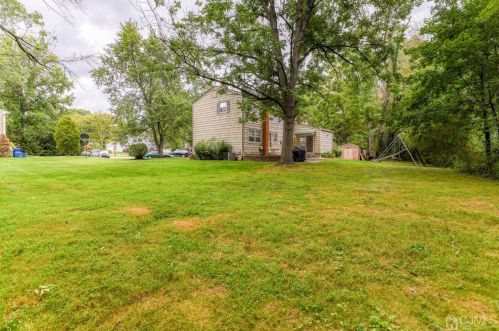 263 Seville Ct, Bridgewater, NJ 08807-3024
