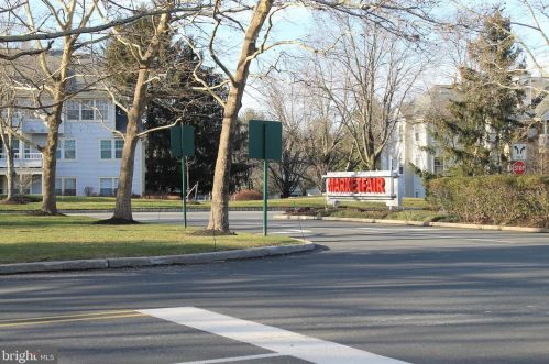 119 Commonwealth Ct, Princeton NJ  08540-7002 exterior