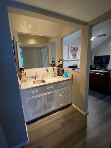 5431 Barcelona Dr, Garland TX  75043-5110 exterior