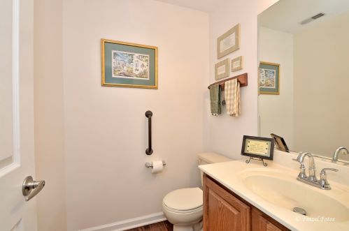 326 Terwilliger Ave, Pingree Grove IL  60140-9625 exterior