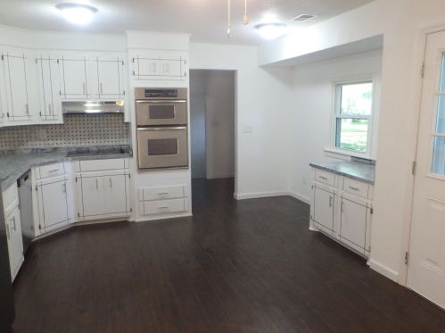 130 Cornell Dr, Ladson SC  29456-6213 exterior