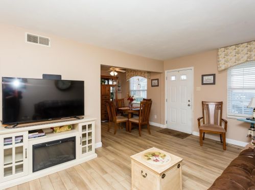 1434 Vadera Ct, Fenton, MO 63026-3629