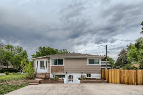 3060 Pierce St, Denver, CO 80214-8053