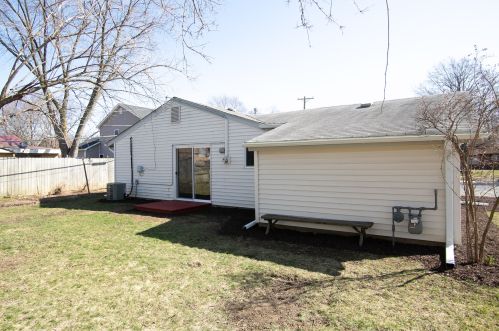 100 Fairwood Dr, Lemont IL  60440-2809 exterior