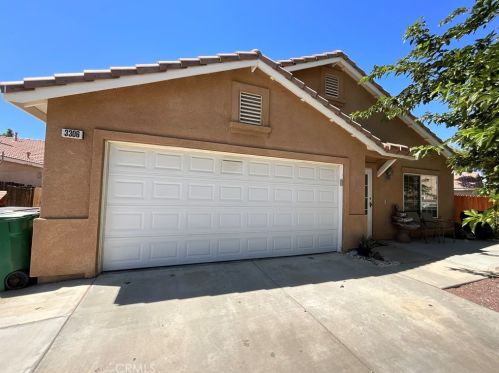 3306 Kipper Ct, Lancaster, CA 93535-4955