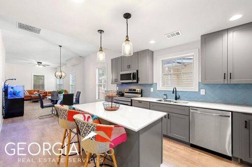 1666 Connally Dr, Atlanta, GA 30344-2558