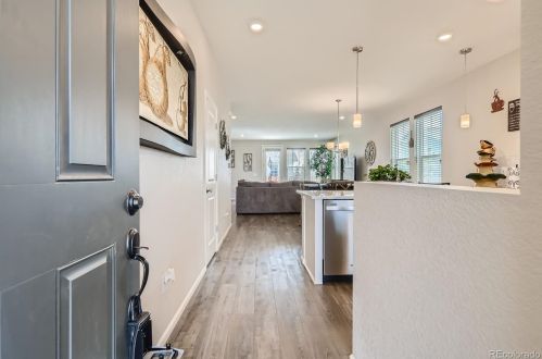 6084 Orleans St, Denver CO  80019-3502 exterior